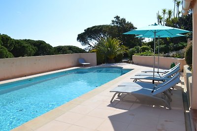 Helle Villa in Sainte-Maxime mit privatem...