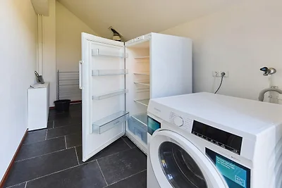 Luxe villa met sauna en stoomdouche in...