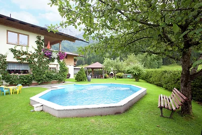 Appartamento con piscina articolare a Wating