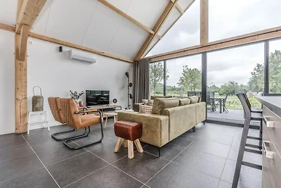 Luksusowy wiejski azyl ze stawem dla 6 osób