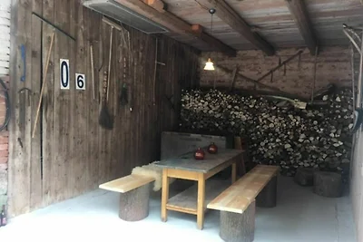 Moderno appartamento con piscina a Vidochov