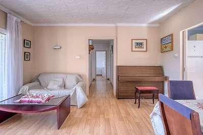Hübsche Wohnung mit Balkon