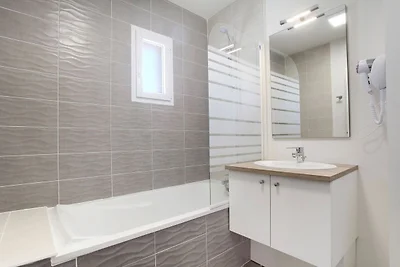 Moderne Wohnung in der Nähe der Aïgues Mortes