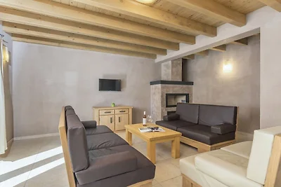 Villa in Premantur met zwembad