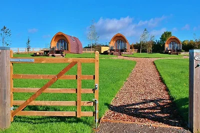 Glamping pod ideal for walkers, cyclists, No...