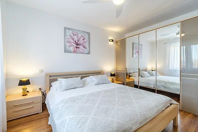 Geräumige mediterrane 3-Zimmer-Wohnung in...