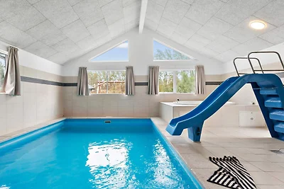 Luxusvilla mit Pool -- By Traum...