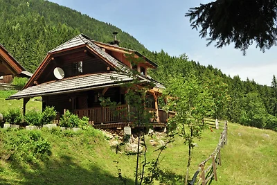 Chalet in Kolbnitz-Teuchl mit Balkon