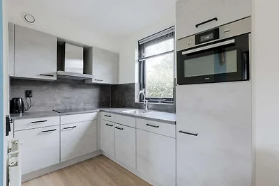 Ferienhaus am See mit Garten für 6 Personen