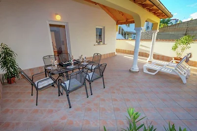 Appartamento a Dramalj con piscina