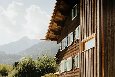 Un'oasi nel verde con maestosa vista sulle...
