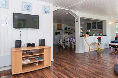 8 Personen Ferienhaus in Ørsted-By Traum