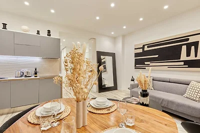 Hervorragende Wohnung Invalides St.