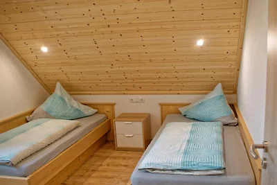 Ferienhaus in Altefähr mit Schwimmbecken