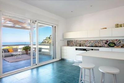 Seaview Villa In Mongerbino
