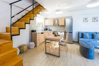 Villa in Bali mit Pool und Bergblick