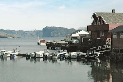 4 Personen Ferienhaus in Sørbøvåg