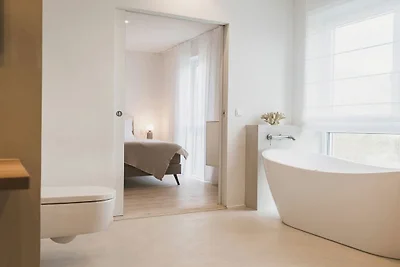 Steile helling - Design Moselle suite met...