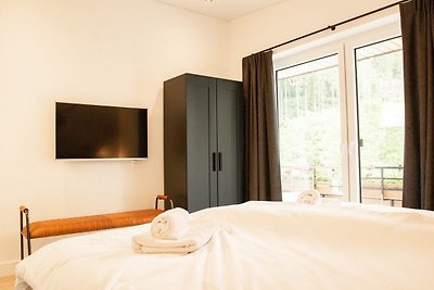 Moderne Wohnung mit Balkon in Niedersfeld