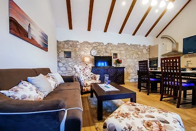 Tranquilla casa vacanze con piscina a Kakma