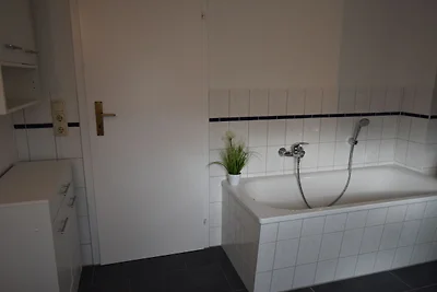 Ruhiges Apartment in Blowatz mit Terrasse,