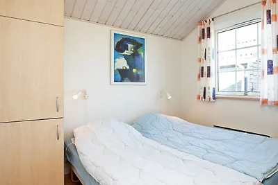 Moderne Oase in malerischem Lokken-By Traum