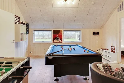 12 Personen Ferienhaus in Hasselberg