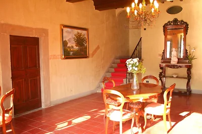 Villa in Vicchio mit Tennisplatz