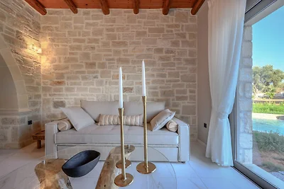 Villa in Prinos mit Pool und Bergblick