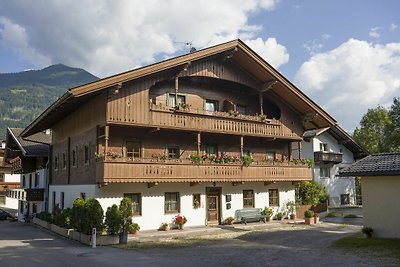 Gezellige vakantiewoning met balkon in Fügen