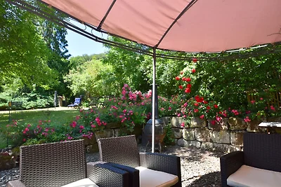Moderno appartamento con terrazza a...