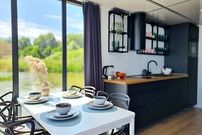 Una confortevole casa sull'acqua per 5 person...