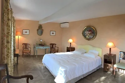 Villa del XVIII secolo a Cannes con piscina