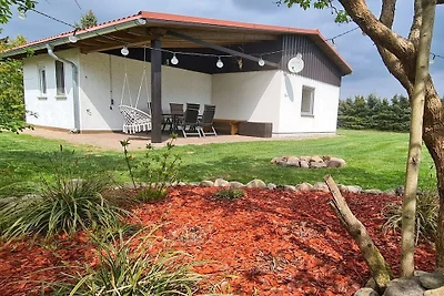 Bungalow in Priepert mit Schwimmbecken