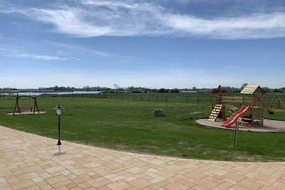 Ferienhaus in Mellnitz mit Schwimmbecken