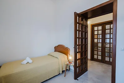 Casa vacanze a Lu Bagnu vicino alla spiaggia