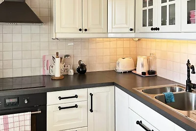 4 Personen Ferienhaus in STAVSNÄS-By Traum