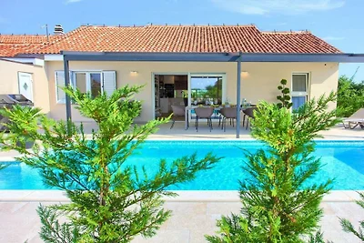 Villa Elegant Comfortabel vakantieverblijf