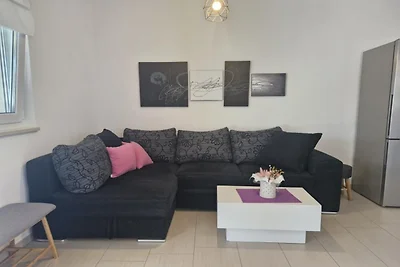 Apartment Slanica Beach Escape - One Bedroom ...