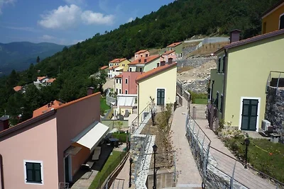 Wohnung Finale Ligure nahe Ondina Strand