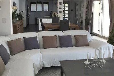 Villa indipendente con piscina privata