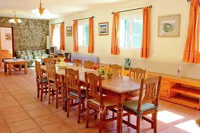 Urige Villa mit privatem Pool