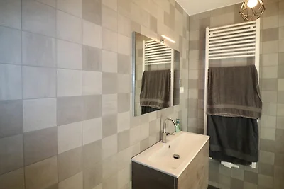 Sonnige Wohnung direkt am Heegermeer