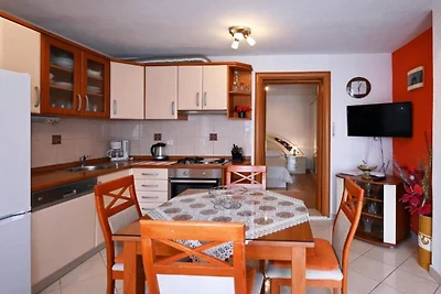 Apartments Mihovilovi