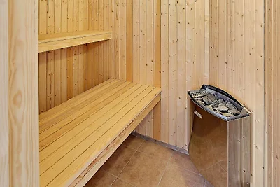 16 Personen Ferienhaus in Dronningmølle