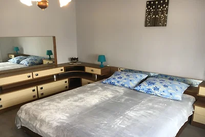 Stylish Apartment Icici - Three Bedroom Apart...