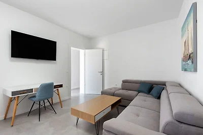 Exotisches Ferienhaus in Vir mit Sauna