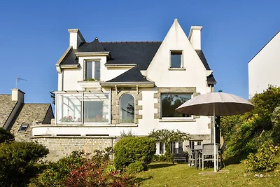 Schönes Ferienhaus mit Meerblick in Erquy