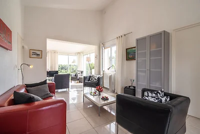 Luxuriöse Villa mit privatem Pool
