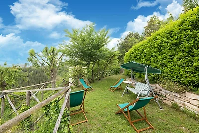 Hübsches Holday-Haus mit Garten